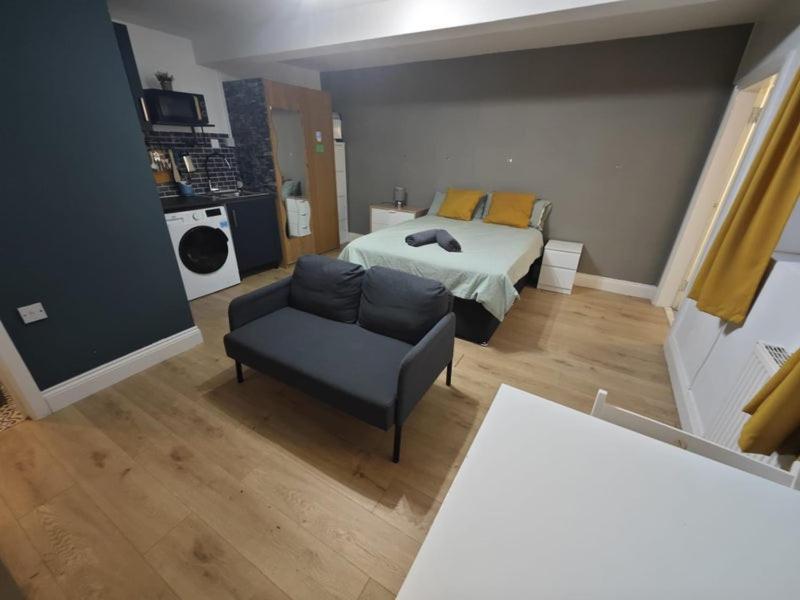 New Studio Flat In Old Street - Zone 1 Lejlighed London Eksteriør billede